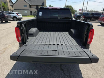 2025 GMC Sierra 1500 Denali Crew Cab Short Bed 5SA - miniatura 11