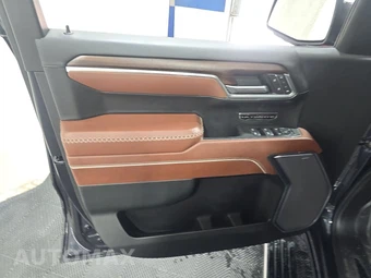 2025 GMC Sierra 1500 Denali Ultimate Crew Cab Short Bed 5SB - miniatura 9