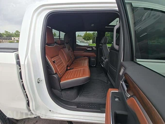 2025 GMC Sierra 1500 Denali Ultimate Crew Cab Short Bed 5SB - miniatura 13