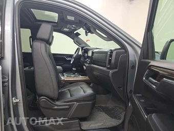 2025 GMC Sierra 1500 Elevation Crew Cab Short Bed 3SB - miniatura 8