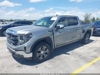 2025 GMC Sierra 1500 SLT Crew Cab Short Bed 4SA - miniatura 2