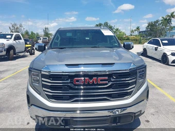 2025 GMC Sierra 1500 SLT Crew Cab Short Bed 4SA - miniatura 9