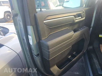 2025 GMC Sierra 1500 SLT Crew Cab Short Bed 4SA - miniatura 9
