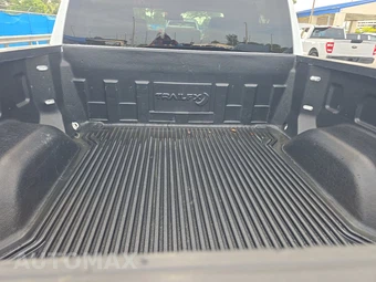 2025 GMC Sierra 1500 SLT Crew Cab Short Bed 4SA - miniatura 16