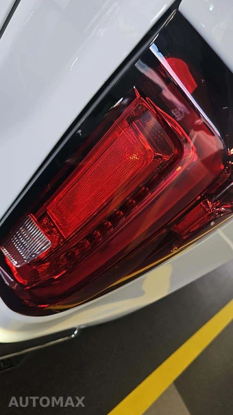 2025 GMC Sierra 1500 SLT Crew Cab Short Bed 4SA - miniatura 23