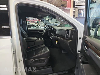 2025 GMC Sierra 1500 SLT Crew Cab Short Bed 4SA - miniatura 8