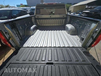 2025 GMC Sierra 1500 SLT Crew Cab Short Bed 4SA - miniatura 14
