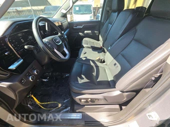 2025 GMC Sierra 1500 SLT Crew Cab Short Bed 4SA - miniatura 6