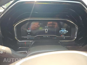 2025 GMC Sierra 1500 SLT Crew Cab Short Bed 4SA - miniatura 9