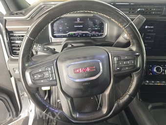 2025 GMC Sierra 2500HD AT4 Crew Cab Long Bed 4SB - miniatura 10