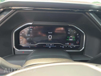 2025 GMC Sierra 2500HD AT4 Crew Cab Medium Bed 4SB - miniatura 6