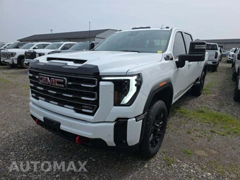 2025 GMC Sierra 2500HD AT4 Crew Cab Medium Bed 4SB