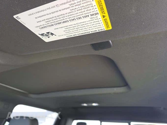 2025 GMC Sierra 2500HD AT4 Crew Cab Medium Bed 4SB - miniatura 11