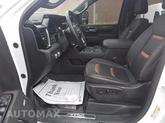 2025 GMC Sierra 2500HD AT4 Crew Cab Medium Bed 4SB - miniatura 10