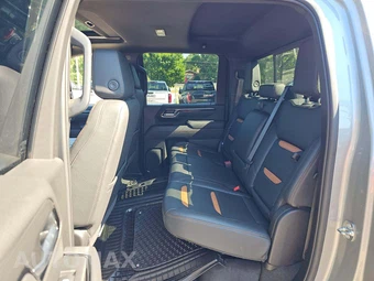 2025 GMC Sierra 2500HD AT4 Crew Cab Medium Bed 4SB - miniatura 13