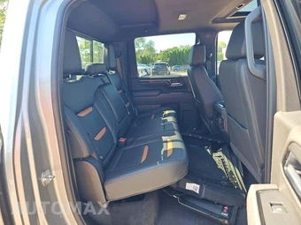 2025 GMC Sierra 2500HD AT4 Crew Cab Medium Bed 4SB - miniatura 16