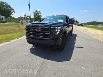 2025 GMC Sierra 2500HD AT4 Crew Cab Medium Bed 4SB