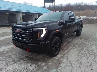 2025 GMC Sierra 2500HD AT4 Crew Cab Medium Bed 4SB - car from the USA, Manheim Buy-Now listing at AUTOMAX
