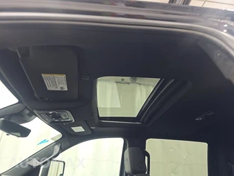 2025 GMC Sierra 2500HD AT4 Crew Cab Medium Bed 4SB - miniatura 17
