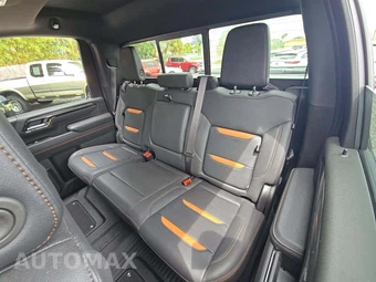 2025 GMC Sierra 2500HD AT4 Crew Cab Medium Bed 4SB - miniatura 10