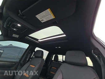 2025 GMC Sierra 2500HD AT4 Crew Cab Medium Bed 4SB - miniatura 11