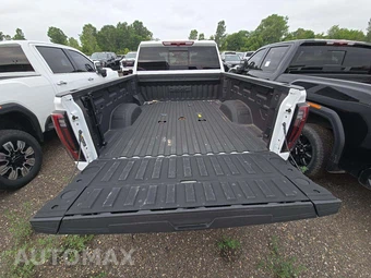 2025 GMC Sierra 2500HD AT4 Crew Cab Medium Bed 4SB - miniatura 14