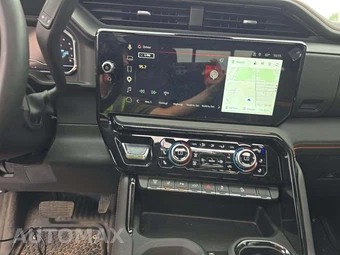 2025 GMC Sierra 2500HD AT4 Crew Cab Medium Bed 4SB - miniatura 10