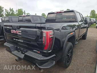 2025 GMC Sierra 2500HD AT4 Crew Cab Medium Bed 4SB - miniatura 3