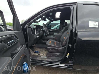 2025 GMC Sierra 2500HD AT4 Crew Cab Medium Bed 4SB - miniatura 6