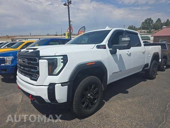 2025 GMC Sierra 2500HD AT4 Crew Cab Medium Bed 4SB