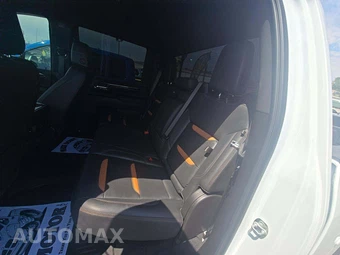 2025 GMC Sierra 2500HD AT4 Crew Cab Medium Bed 4SB - miniatura 13