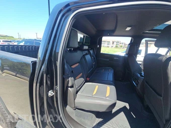 2025 GMC Sierra 2500HD AT4 Crew Cab Medium Bed 4SB - miniatura 16