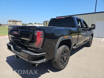 2025 GMC Sierra 2500HD AT4 Crew Cab Medium Bed 4SB - miniatura 3
