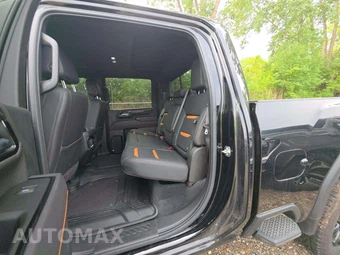 2025 GMC Sierra 2500HD AT4 Crew Cab Medium Bed 4SB - miniatura 13