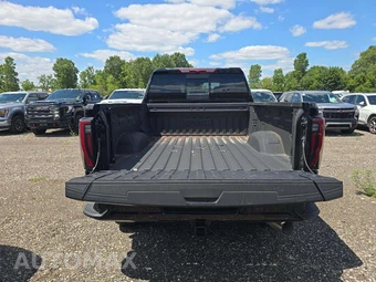 2025 GMC Sierra 2500HD AT4 Crew Cab Medium Bed 4SB - miniatura 14