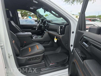 2025 GMC Sierra 2500HD AT4 Crew Cab Medium Bed 4SB - miniatura 18