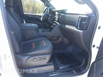 2025 GMC Sierra 2500HD AT4 Crew Cab Medium Bed 4SB - miniatura 11