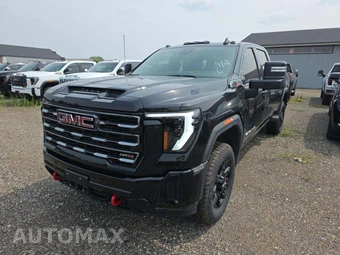 2025 GMC Sierra 2500HD AT4 Crew Cab Medium Bed 4SB