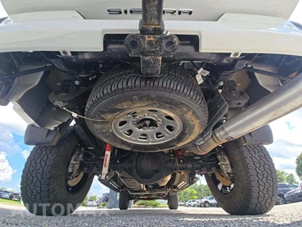 2025 GMC Sierra 2500HD AT4 Crew Cab Medium Bed 4SB - miniatura 12