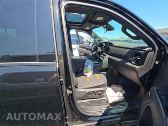 2025 GMC Sierra 2500HD AT4 Crew Cab Medium Bed 4SB - miniatura 18