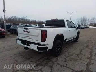 2025 GMC Sierra 2500HD AT4 Crew Cab Medium Bed 4SB - miniatura 5