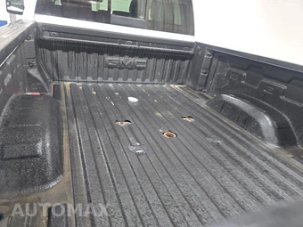 2025 GMC Sierra 2500HD AT4X Crew Cab Medium Bed 4SG - miniatura 16
