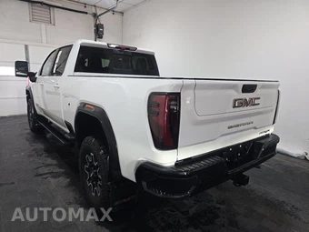 2025 GMC Sierra 2500HD AT4X Crew Cab Medium Bed 4SG - miniatura 6