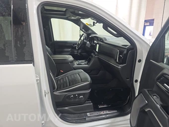 2025 GMC Sierra 2500HD AT4X Crew Cab Medium Bed 4SG - miniatura 8