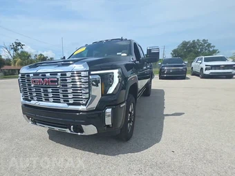 2025 GMC Sierra 2500HD Denali Crew Cab Medium Bed 5SA