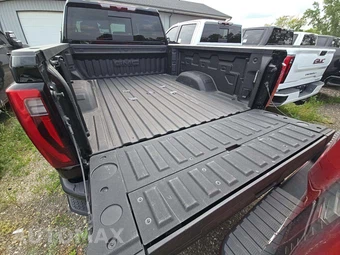 2025 GMC Sierra 2500HD Denali Crew Cab Medium Bed 5SA - miniatura 14