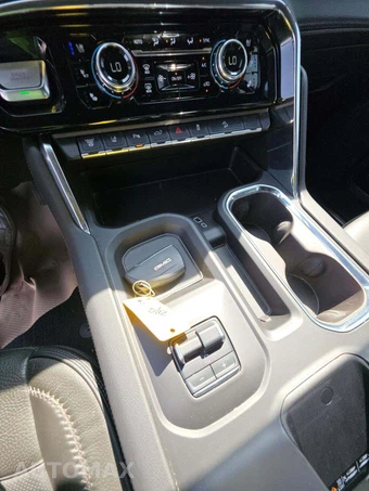 2025 GMC Sierra 2500HD Denali Crew Cab Medium Bed 5SA - miniatura 8