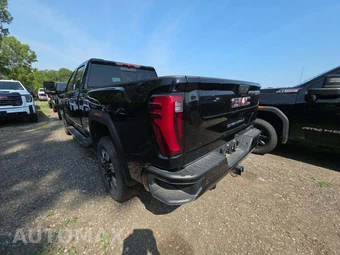 2025 GMC Sierra 2500HD Denali Crew Cab Medium Bed 5SA - miniatura 2
