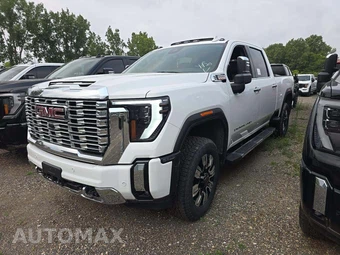 2025 GMC Sierra 2500HD Denali Crew Cab Medium Bed 5SA