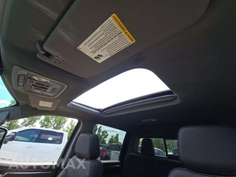 2025 GMC Sierra 2500HD Denali Crew Cab Medium Bed 5SA - miniatura 11